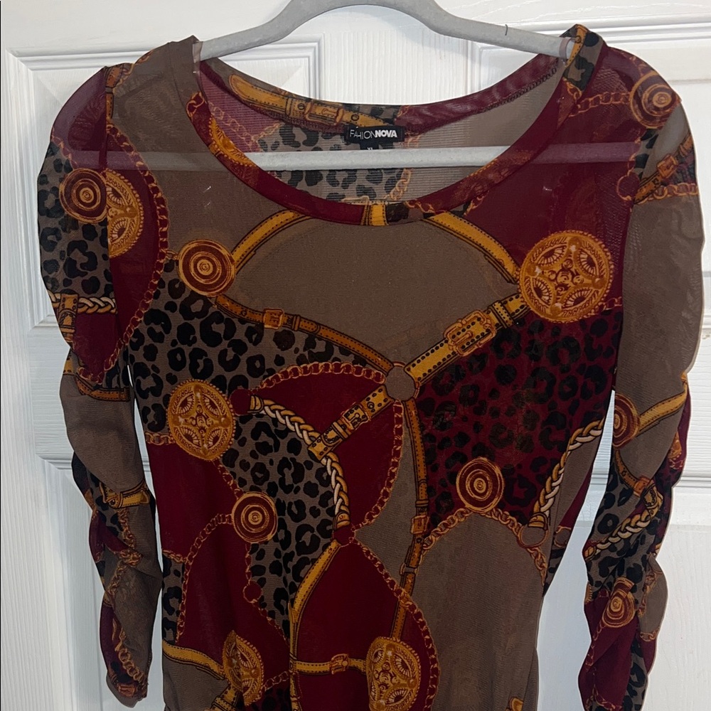 Fashion Nova Burgundy and Brown Chain-Print Bodysuit